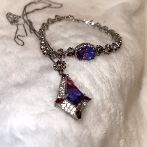 Midnight Fuscia Bracelet and Pendant 22”Chain - Picture 8 of 11
